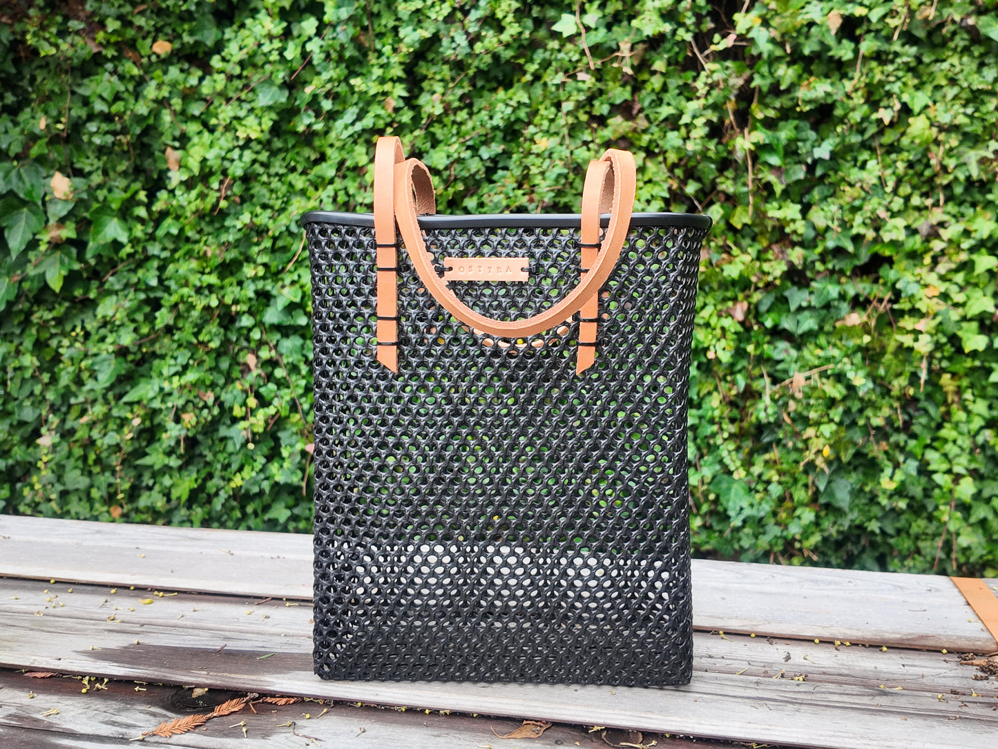 Small Market Tote - Tan Leather