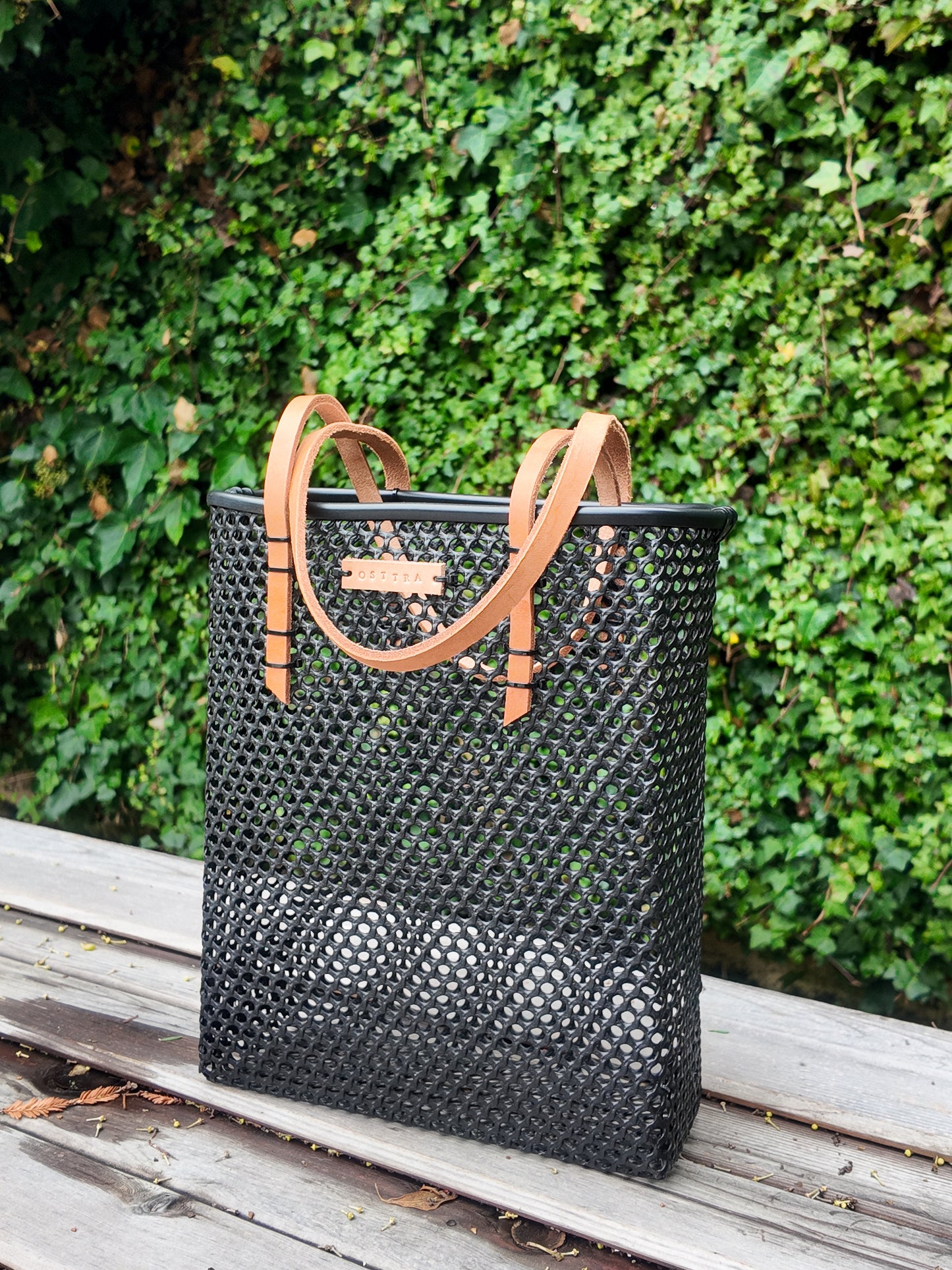 Small Market Tote - Tan Leather